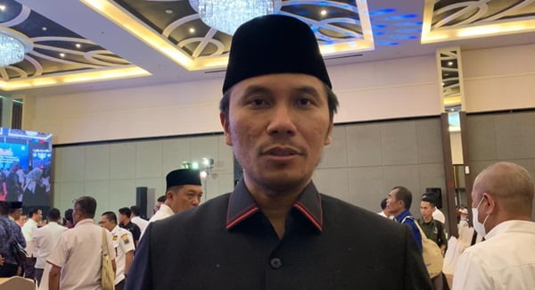 ketua dprd provinsi jambi, edi purwato.