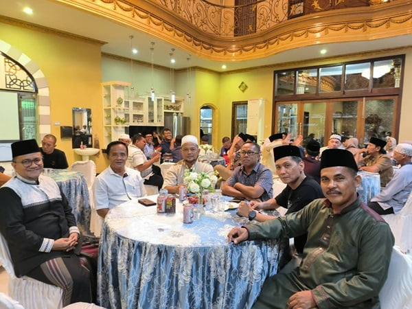 h. maulana halal bihalal bersama forum rt kota jambi