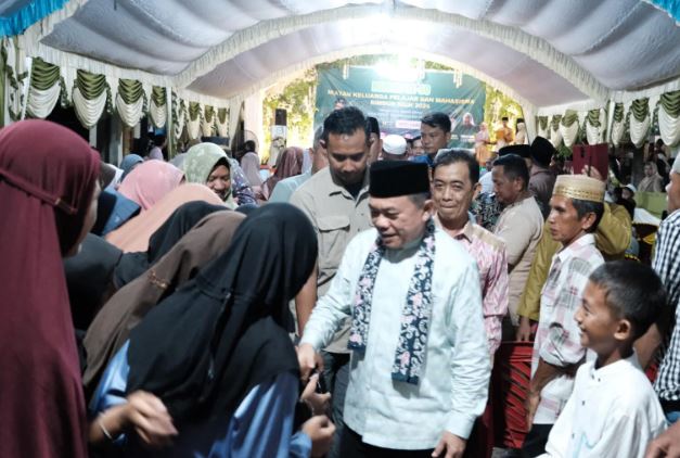 gubernur  jambi al haris menghadiri harlah ke 50 ikatan keluarga pelajar dan mahasiswa simbur naik (ikpms) 2024