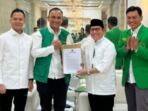 hurmin, salah seorang kandidat bakal calon bupati (bacabup) sarolangun, baru saja menerima rekomendasi dari dpp ppp untuk pilbup sarolangun 2024,