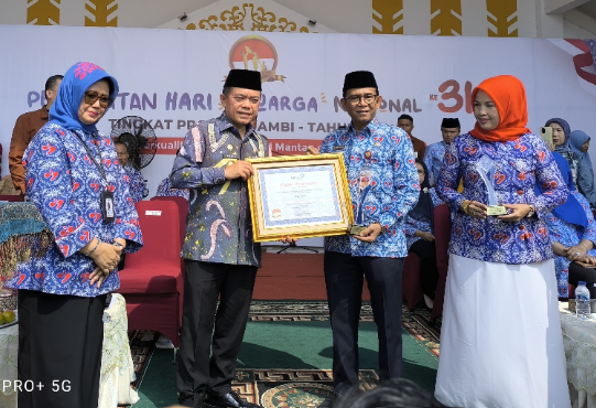 Gubernur Jambi Al Haris menghadiri peringatan Hari Keluarga Nasional (Harganas) ke-31 tingkat Provinsi Jambi di Kabupaten Merangin