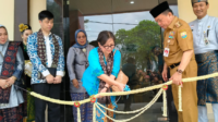 al haris gubernur jambi resmikan gedung radioterafi rsud raden mattaher