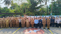 gubernur jambi, al haris memimpin apel gabungan jajaran kesehatan di kantor dinas kesehatan provinsi jambi.