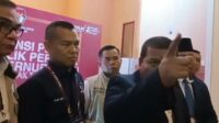 arogansi cagub jambi romi hariyanto (rh), terhadap awak media usai acara debat kandidat di abadi convention center