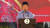 calon kuat gubernur jambi nomor urut 2, al haris mengikuti debat terbuka perdana pilgub jambi 2024..