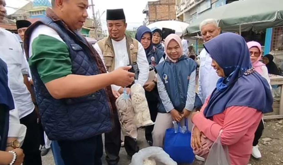 emak emak dan pedagang pasar talang banjar dukung cawako cawawako jambi h abdul rahman h andi muhammad guntur