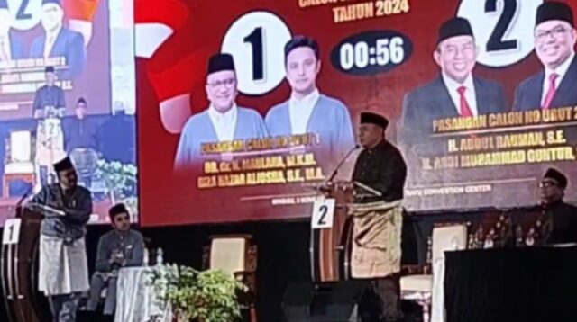 program rp 100 juta cawako maulana yang disampaikan saat acara debat kandidat pada minggu malam